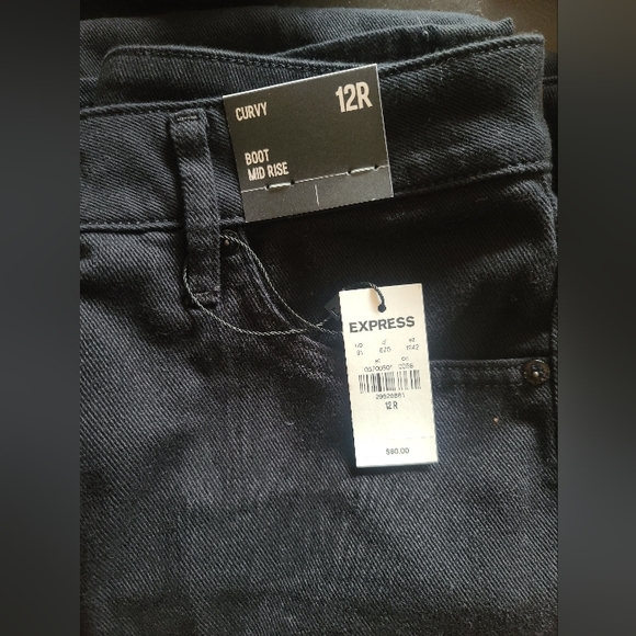 Express Curvy Mid Rise Black Jeans - Picture 6 of 6